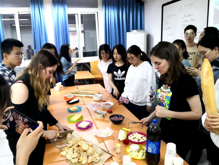 西南政法大学学生风采